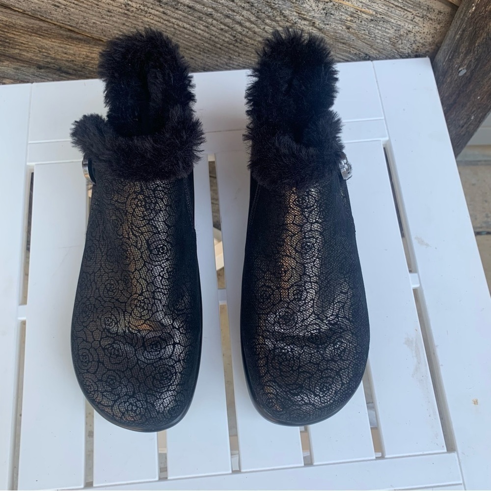 ALEGRIA Meri 553 Black Roses Faux Fur Lined Boots Size EU 36/US 6/6.5 - Picture 2 of 9